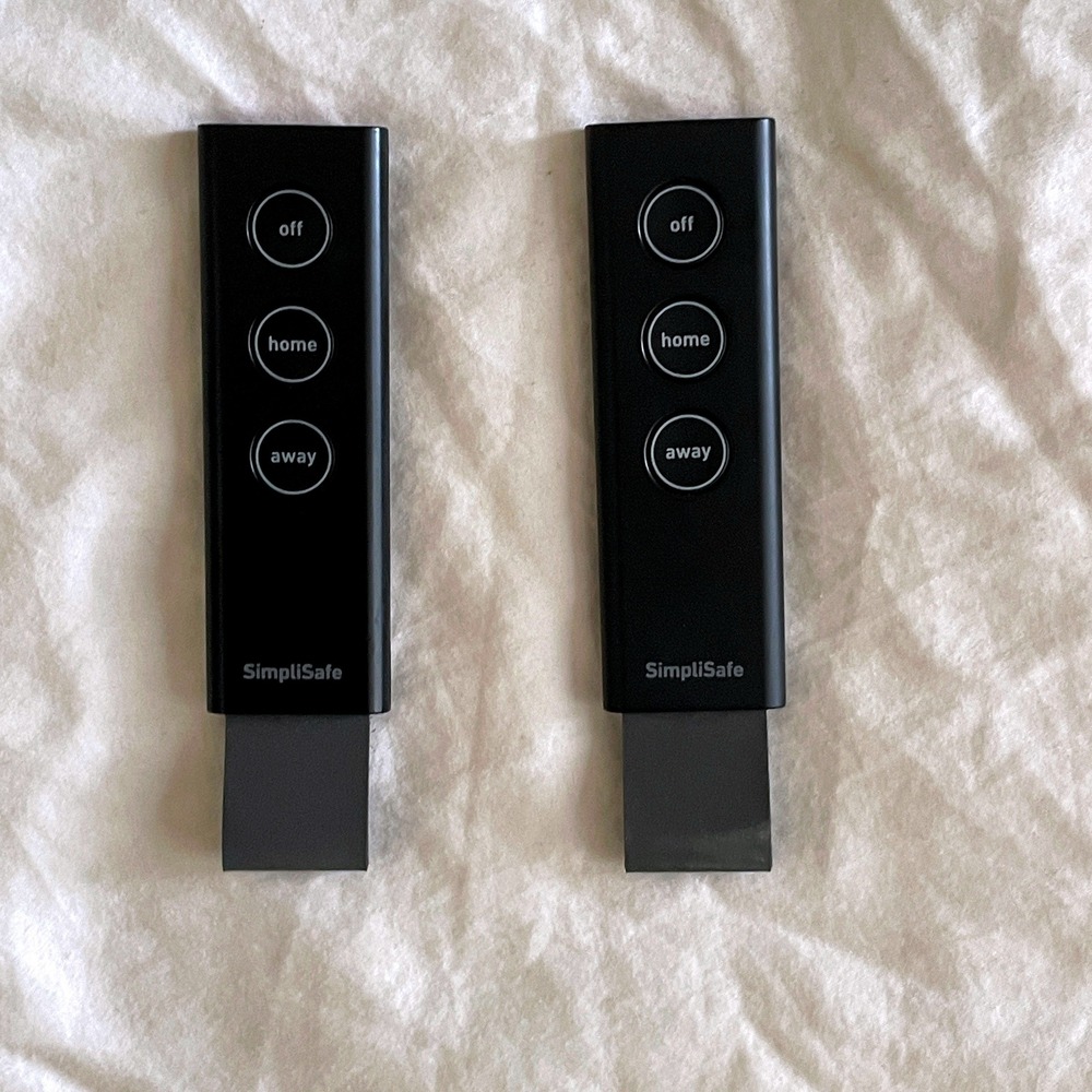 SimpliSafe Key Fob Remote 2-Pack Black SSKF3 Gen 3 Home Security Accessory
